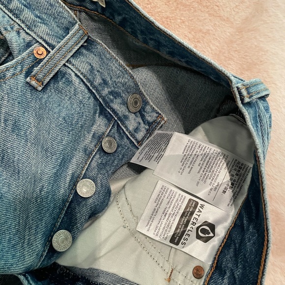 Levi’s Wedgie Fit Jeans Mom Jeans High Waisted - Picture 12 of 16